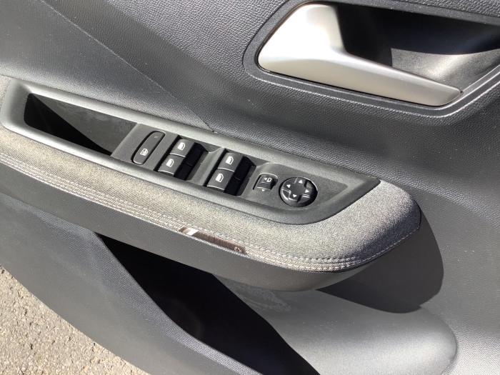 Opel FRONTERA ELECTRIQUE Nouveau Electric 113 ch Batterie 44 kWh GS