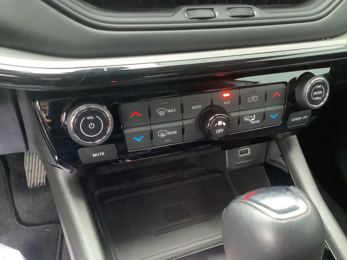 Jeep COMPASS 1.5 Turbo T4 130 ch e-Hybrid BVR7 S