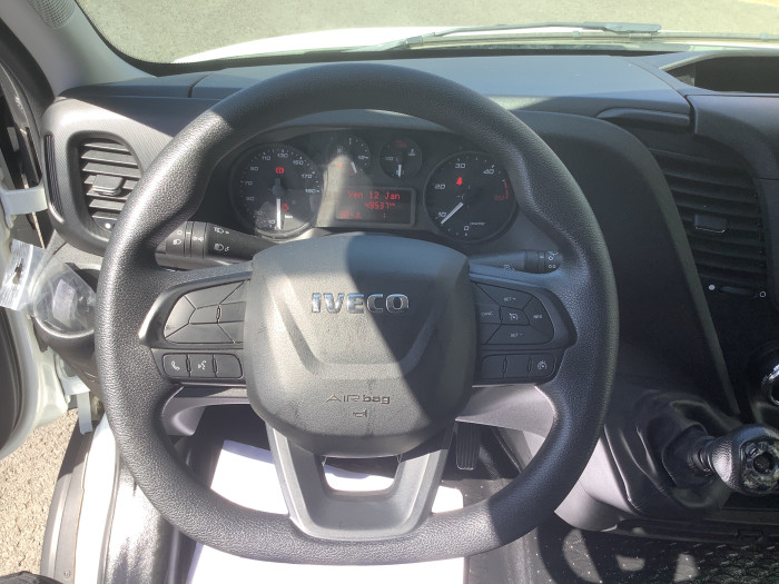 IVECO DAILY CHASSIS CABINE CAB 35 C 16 EMP 4100 QUAD-LEAF BVM6 3.0L