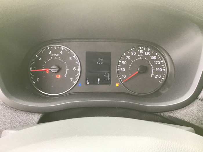 Renault MASTER FOURGON FGN TRAC F3500 L2H2 BLUE DCI 135 GRAND CONFORT