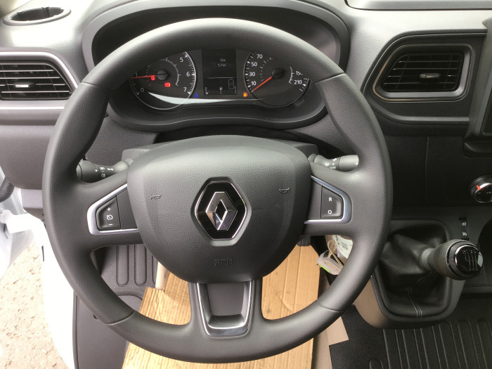 Renault MASTER FOURGON FGN TRAC F3500 L2H2 BLUE DCI 135 GRAND CONFORT