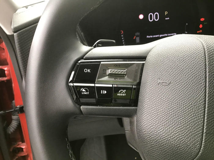 DS DS 4 Nouvelle PureTech 130 EAT8 Trocadero