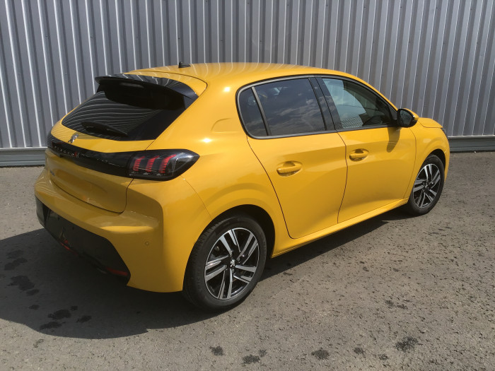Peugeot 208 PureTech 100 S&S BVM6 Allure