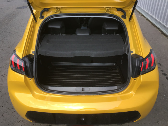 Peugeot 208 PureTech 100 S&S BVM6 Allure