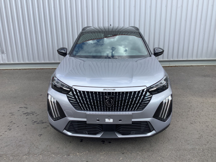 Peugeot 2008 Nouveau Hybrid 145 e-DCS6 GT