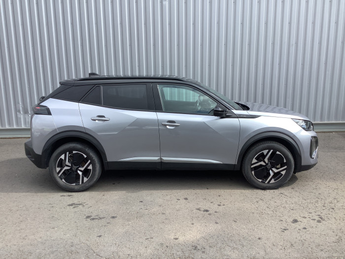 Peugeot 2008 Nouveau Hybrid 145 e-DCS6 GT