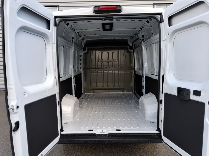 Peugeot BOXER FOURGON Nouveau FGN 3.5 T L2H2 140 S&S BVM6
