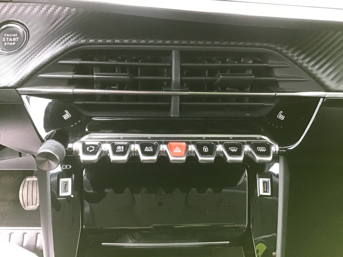 Peugeot 2008 PureTech 130 S&S BVM6 Allure Pack