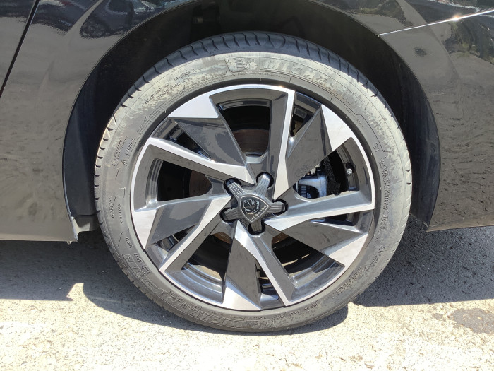 Peugeot 308 SW Hybrid 145 e-DCS6 Allure