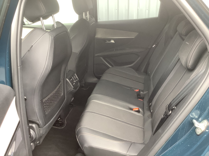 Peugeot 3008 Hybrid 145 e-DCS6 GT