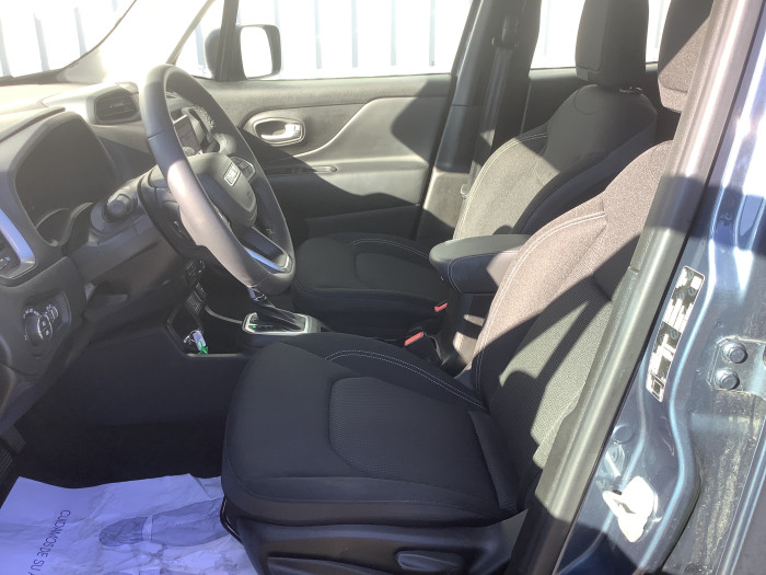 Jeep RENEGADE Nouveau 1.5 Turbo T4 130 ch BVR7 e-Hybrid Summit