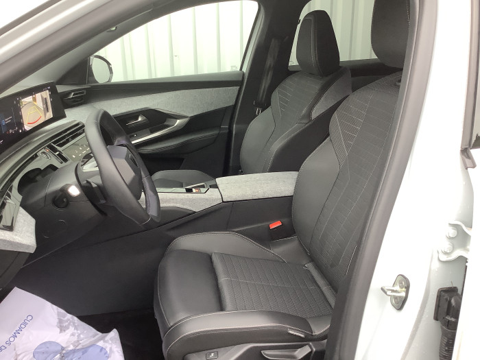 Peugeot 3008 Nouveau Hybrid 145 e-DCS6 Allure