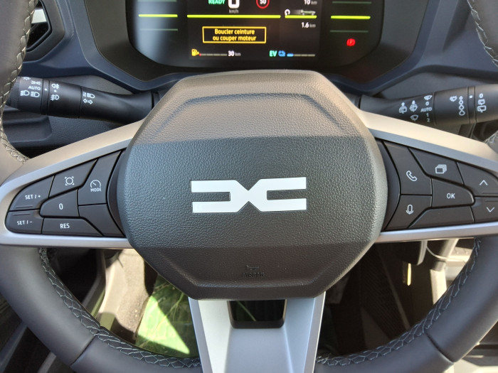 Dacia BIGSTER HYBRID Nouveau 155 Expression