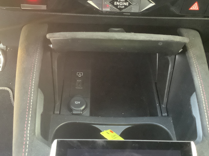 DS DS 4 PureTech 130 EAT8 Performance Line