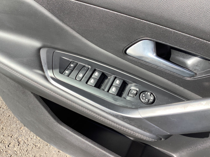 Peugeot 308 PureTech 130ch S&S BVM6 Allure