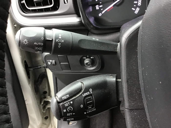 Citroën C3 PureTech 110 S&S BVM6 Shine