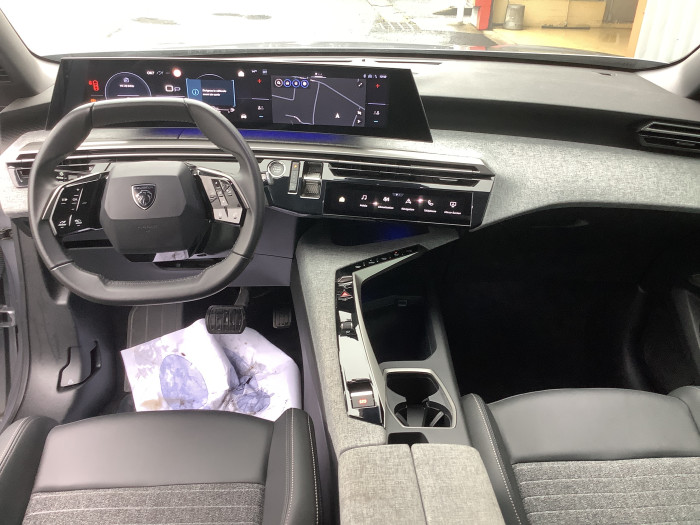 Peugeot 3008 Nouveau Hybrid 145 e-DCS6 Allure