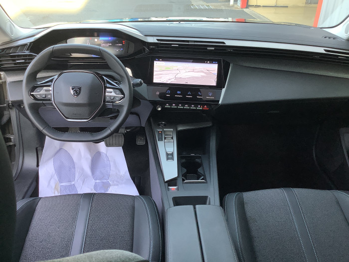 Peugeot 408 Hybrid 136 e-DCS6 Allure