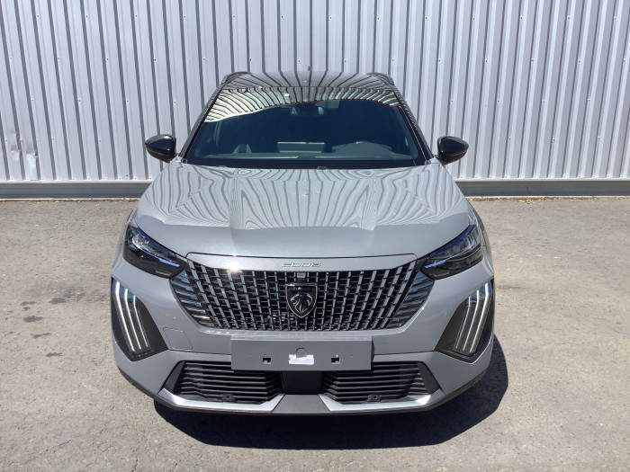 Peugeot 2008 Nouveau Hybrid 136 e-DCS6 GT