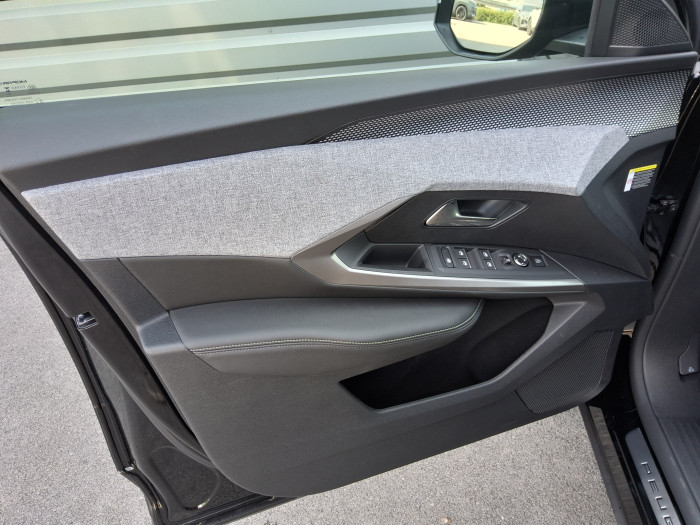 Peugeot 3008 Nouveau Hybrid 145 e-DCS6 GT Exclusive