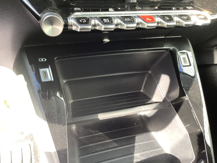 Peugeot 208 Nouvelle PureTech 100 S&S BVM6 Active