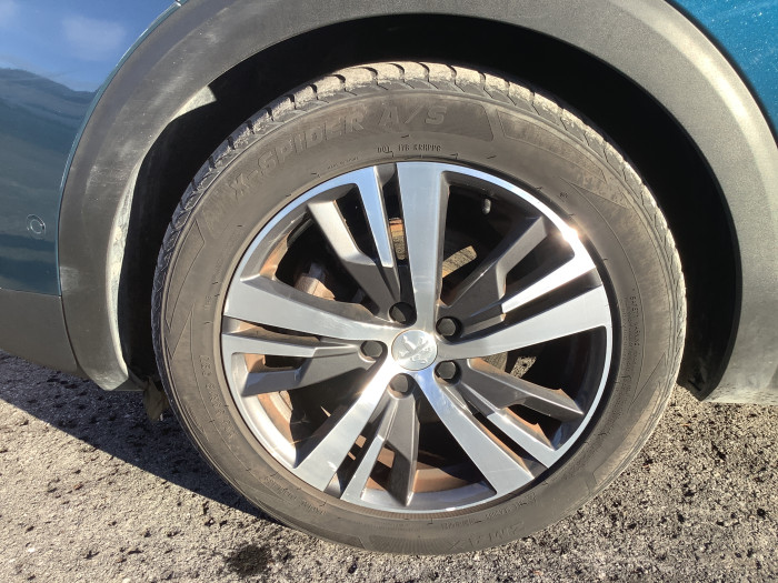Peugeot 3008 BlueHDi 130ch S&S EAT8 Allure Pack