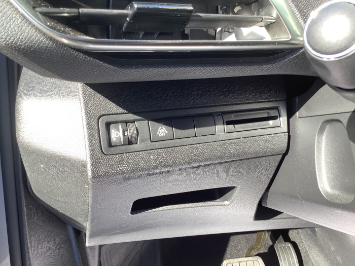Peugeot 3008 Hybrid 145 e-DCS6 Allure Pack