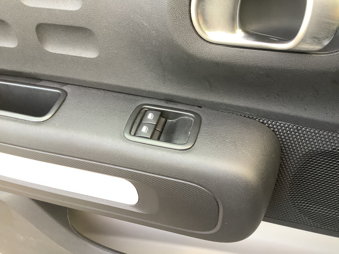 Citroën C3 PureTech 83 ch BVM5 Plus