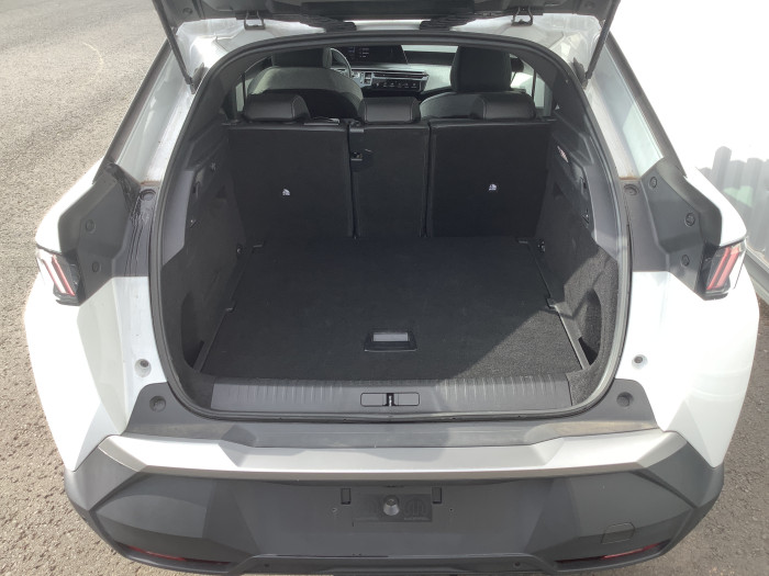 Peugeot 3008 Nouveau Hybrid 145 e-DCS6 Allure