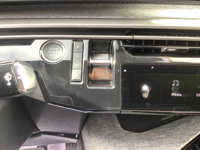 Peugeot 3008 Nouveau Hybrid 145 e-DCS6 Allure