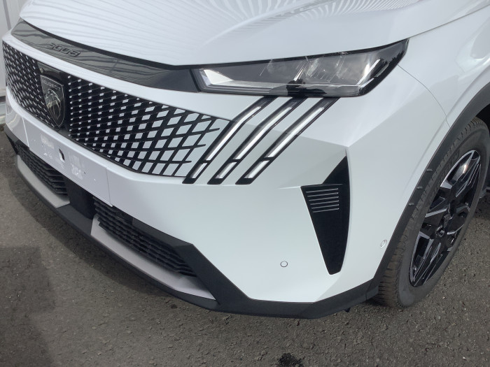 Peugeot 3008 Nouveau Hybrid 145 e-DCS6 Allure