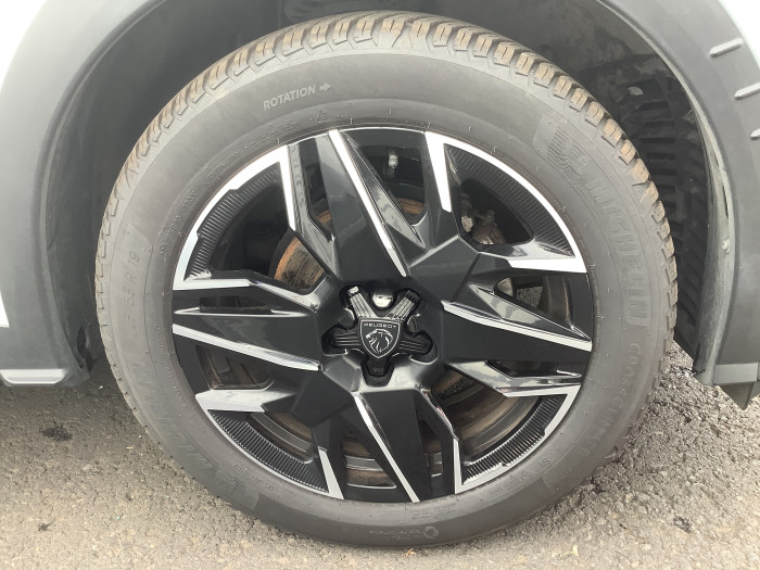 Peugeot 3008 Nouveau Hybrid 145 e-DCS6 Allure