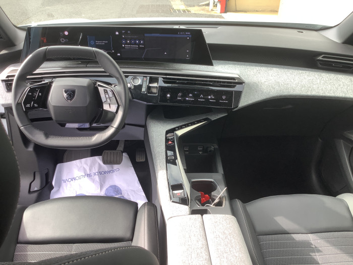Peugeot 3008 Nouveau Hybrid 145 e-DCS6 Allure