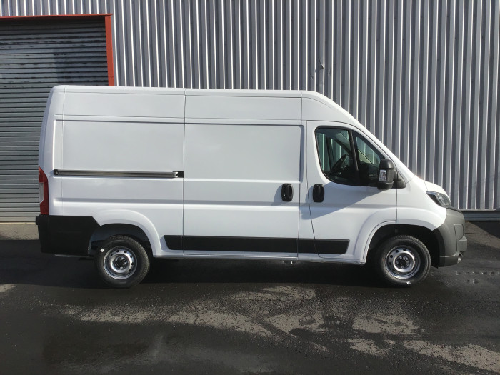 Peugeot BOXER FOURGON Nouveau FGN TOLE 3.5 T L2H2 140 S&S BVM6