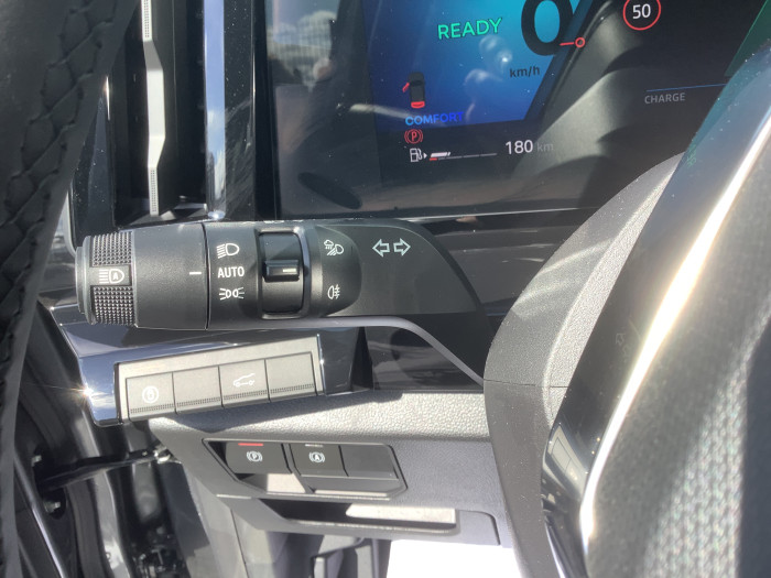 Renault AUSTRAL E-Tech full hybrid 200 GSR2 Iconic