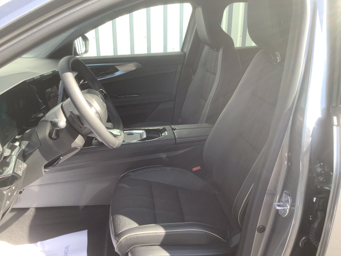 Renault AUSTRAL E-Tech full hybrid 200 GSR2 Iconic