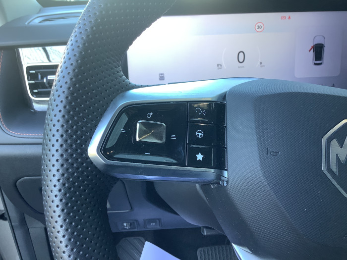 MG EHS Nouveau 1.5T PHEV 272 ch Luxury