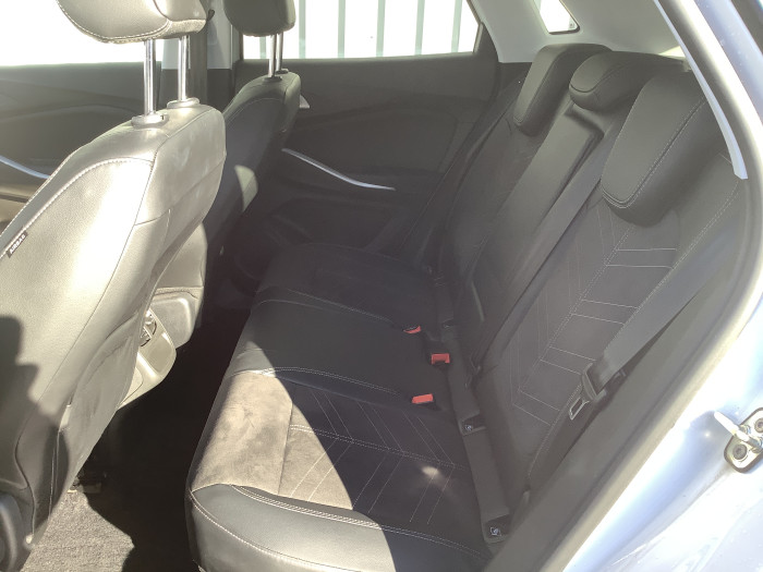 Opel GRANDLAND 1.5 Diesel 130 ch BVA8 Ultimate