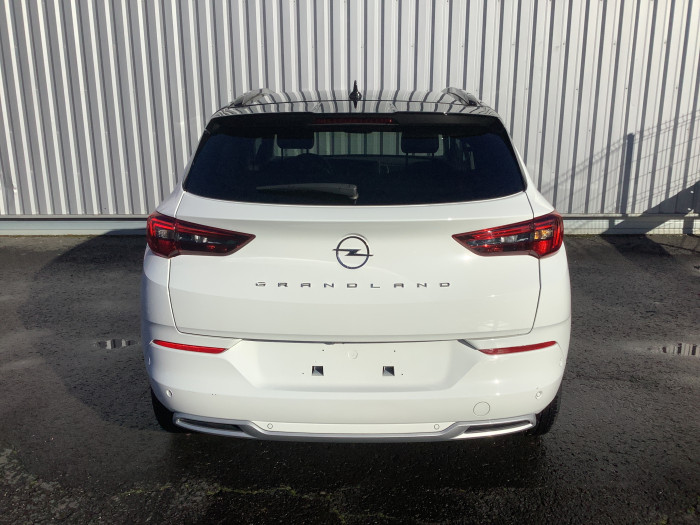 Opel GRANDLAND 1.5 Diesel 130 ch BVA8 Ultimate