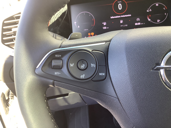 Opel GRANDLAND 1.5 Diesel 130 ch BVA8 Ultimate