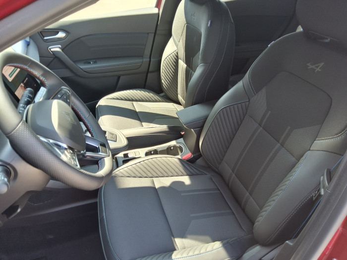 Renault CAPTUR Nouveau E-Tech full hybrid 160 ch esprit Alpine
