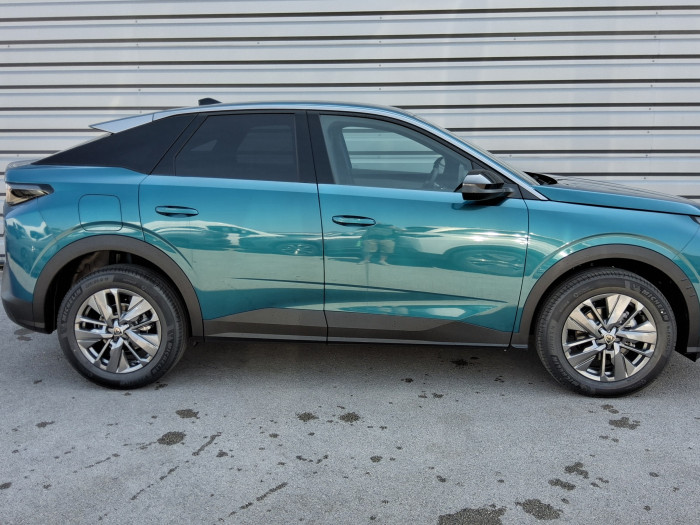 Peugeot 3008 Nouveau Hybrid 145 e-DCS6 Allure