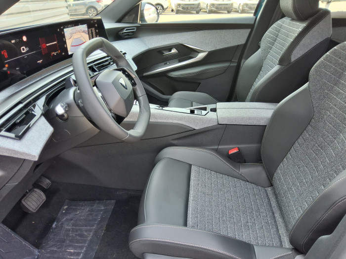 Peugeot 3008 Nouveau Hybrid 145 e-DCS6 Allure