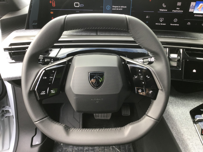 Peugeot 3008 Nouveau Hybrid 136 e-DCS6 Allure
