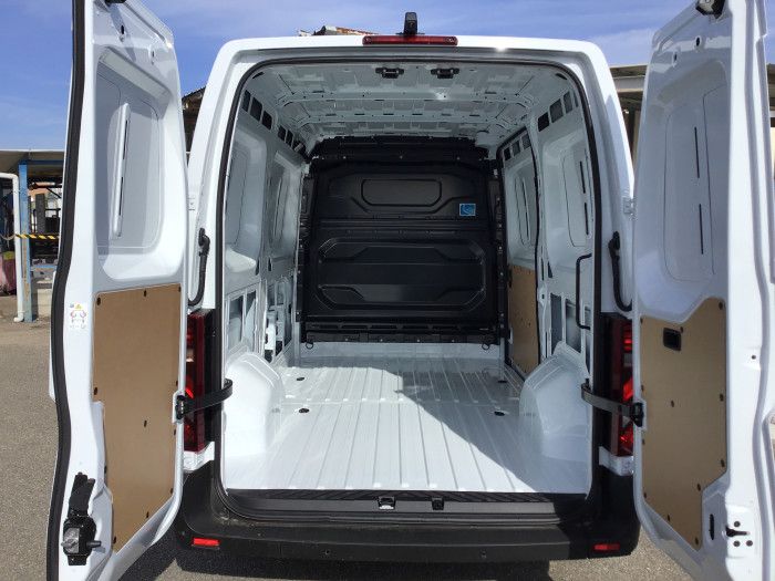 Renault MASTER FOURGON Nouveau FG BLUE DCI 150 L2H2 3T5 TR EXTRA