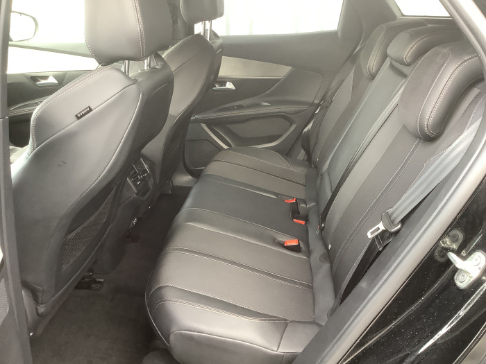 Peugeot 3008 Hybrid 136 e-DCS6 GT