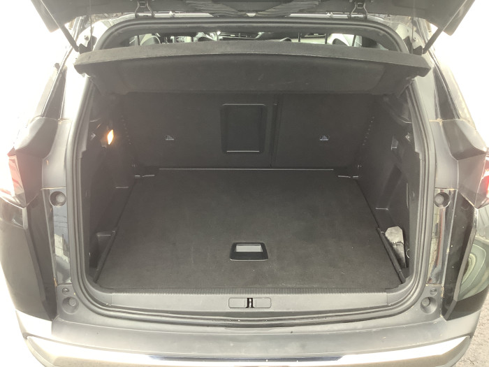 Peugeot 3008 Hybrid 136 e-DCS6 GT