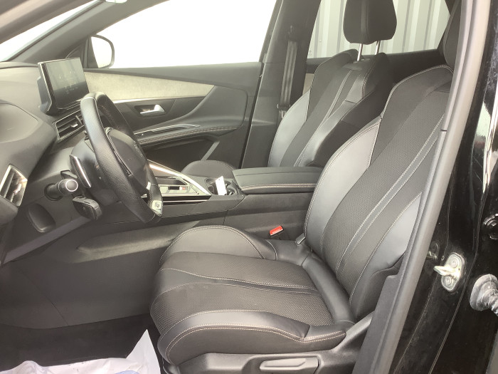 Peugeot 3008 Hybrid 136 e-DCS6 GT