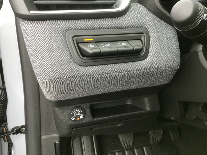 Renault CLIO V Eco-G 100 ch GSR2 Techno
