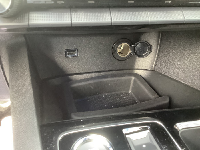 Peugeot 3008 Hybrid 145 e-DCS6 Allure Pack